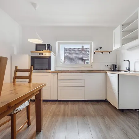 Haus Am Garten 招待所 3*